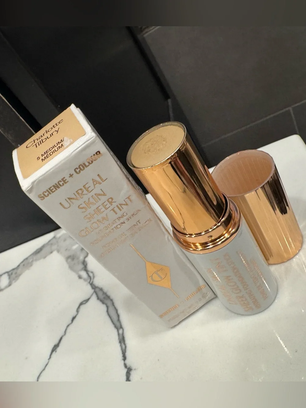 Charlotte Tilbury Unreal Skin Sheer Glow Tint Hydrating Foundation Stick – 5 Med